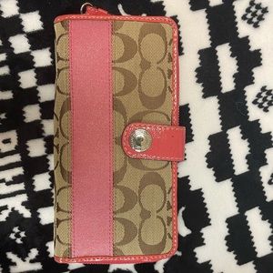 Coach wallet